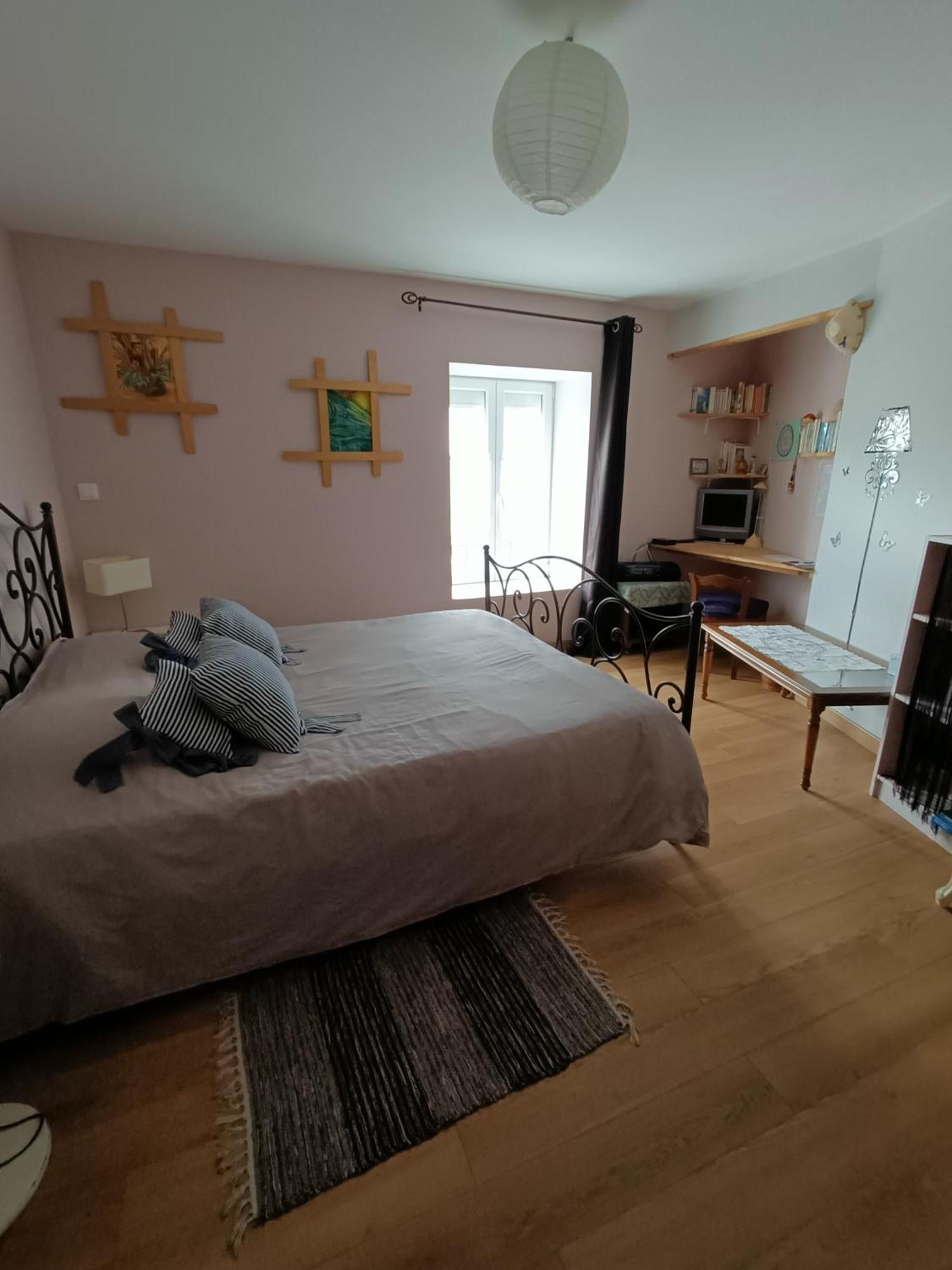 Maison De Village Homestay *
